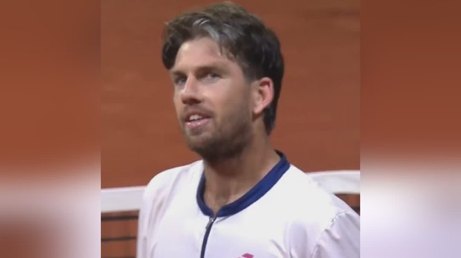 替补球员都 替补球员都