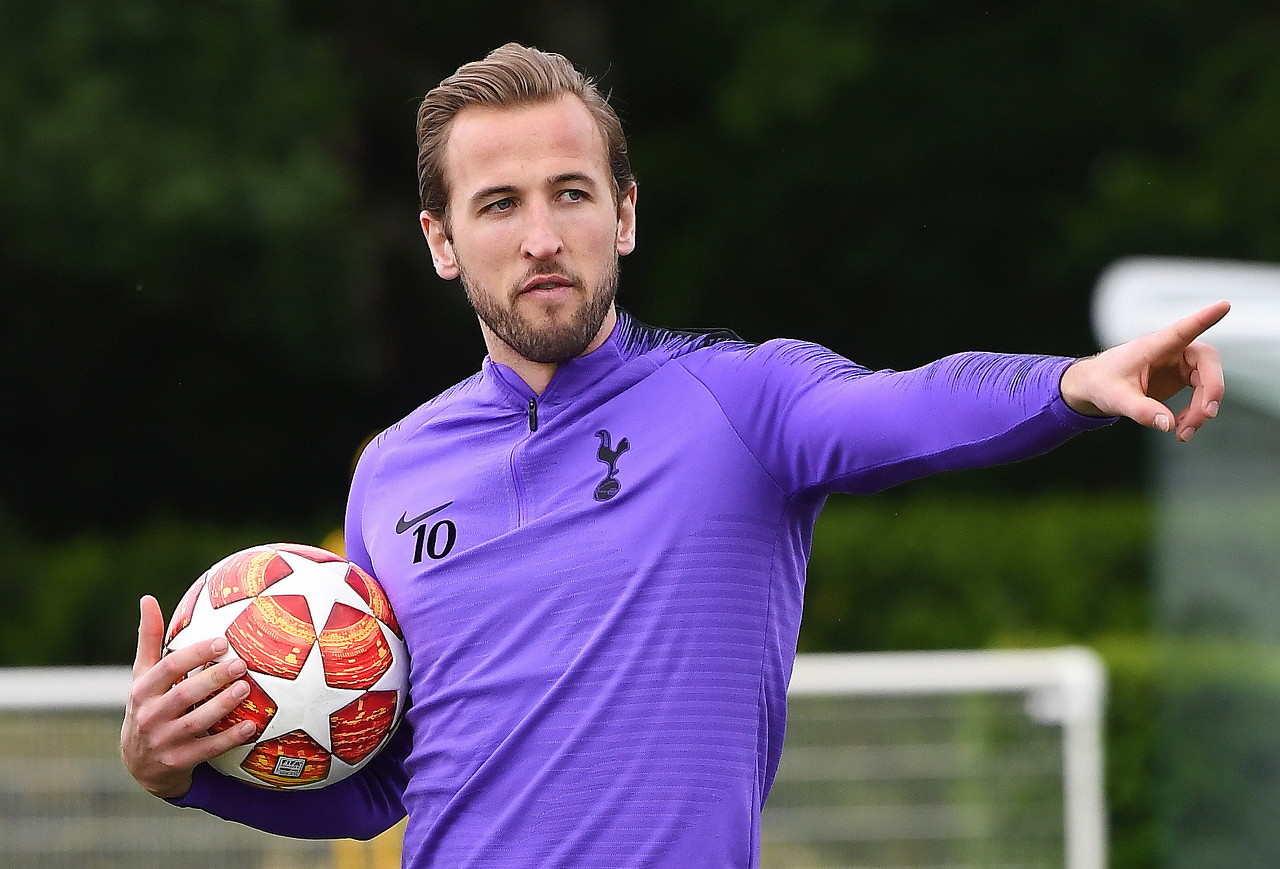 整個足球界 整個足球界