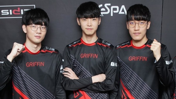 利拉德再度 利拉德再度